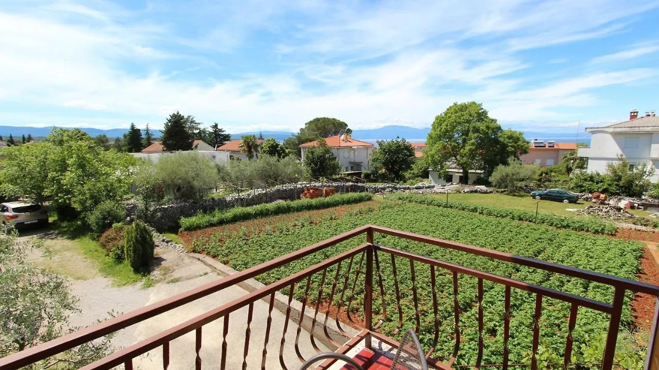 Guest house Apartments And Rooms Jelka Malinska